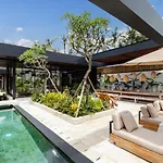 Villa Palm Paradise By Balisuperhost